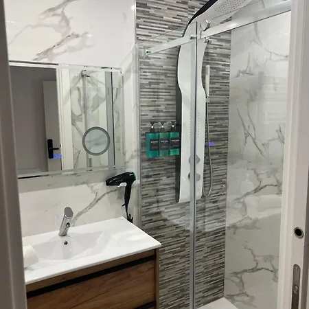 Castillo Deluxe منزل للإقامة *